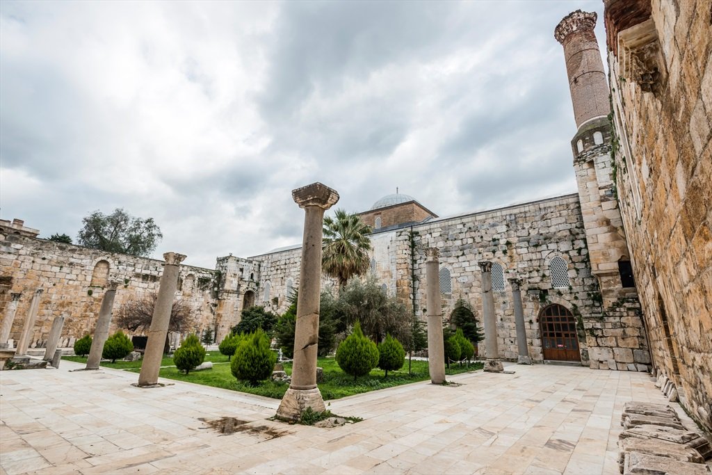 İsabey Camii